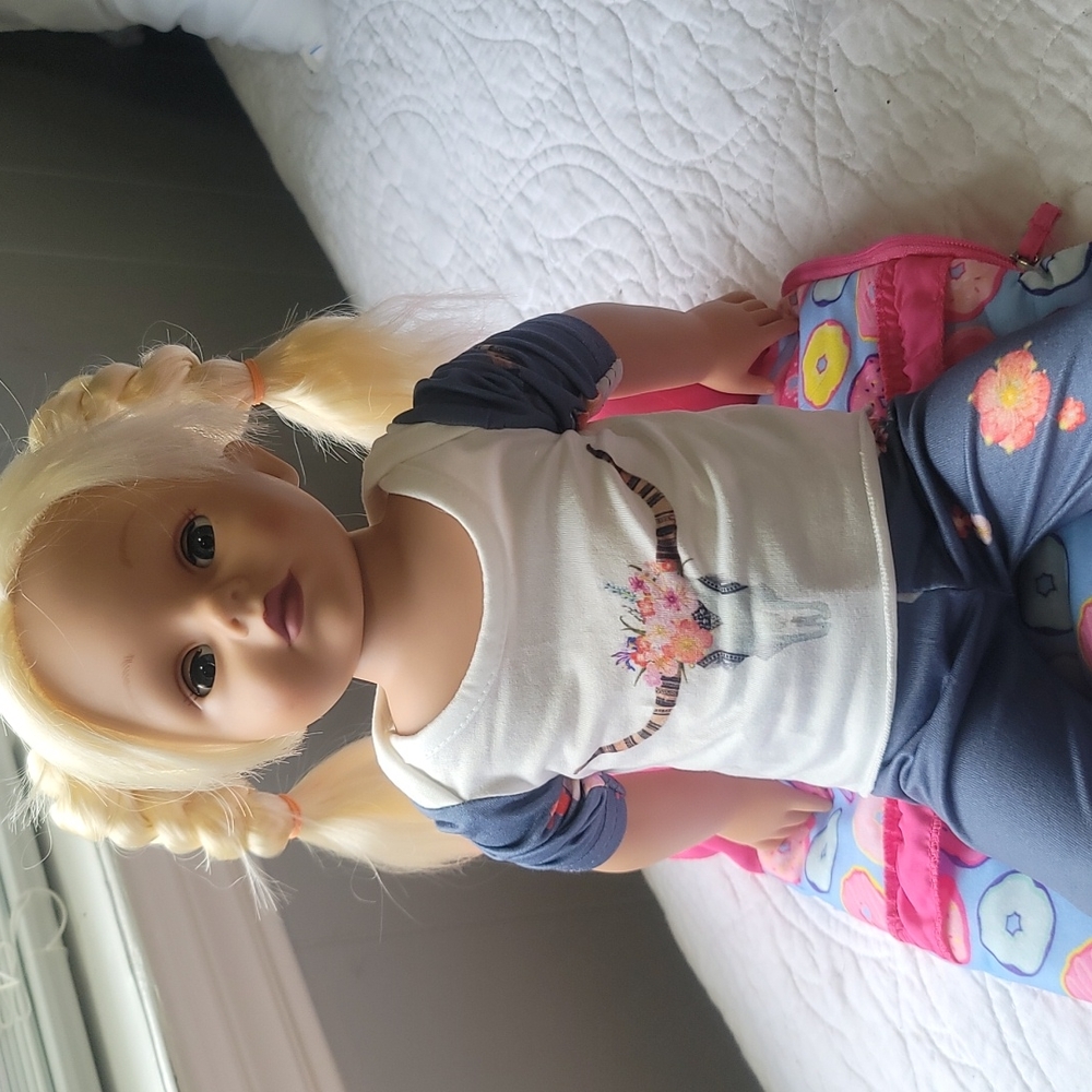 Madame Alexander Sleepover 18" Doll